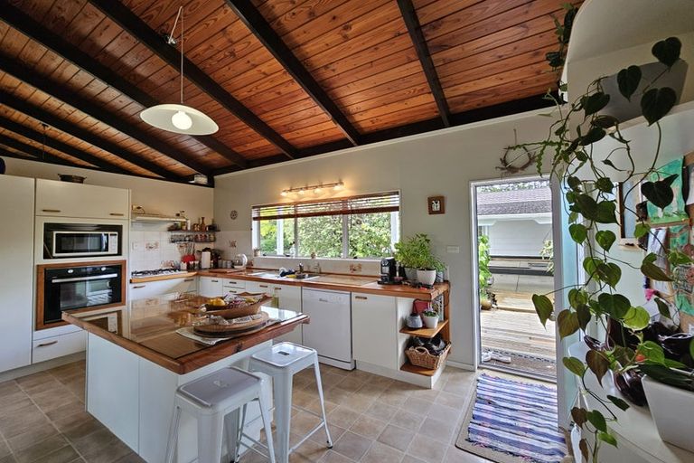 Photo of property in 27 Tanekaha Lane, Kerikeri, 0294