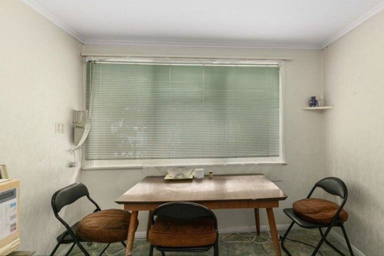 Photo of property in 286 Oxford Terrace, Avalon, Lower Hutt, 5011