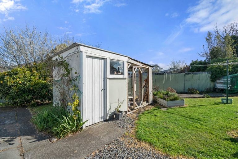 Photo of property in 46 Stuart Crescent, Masterton, 5810