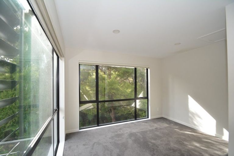 Photo of property in 14 Mohaka Way, Albany Heights, Auckland, 0632