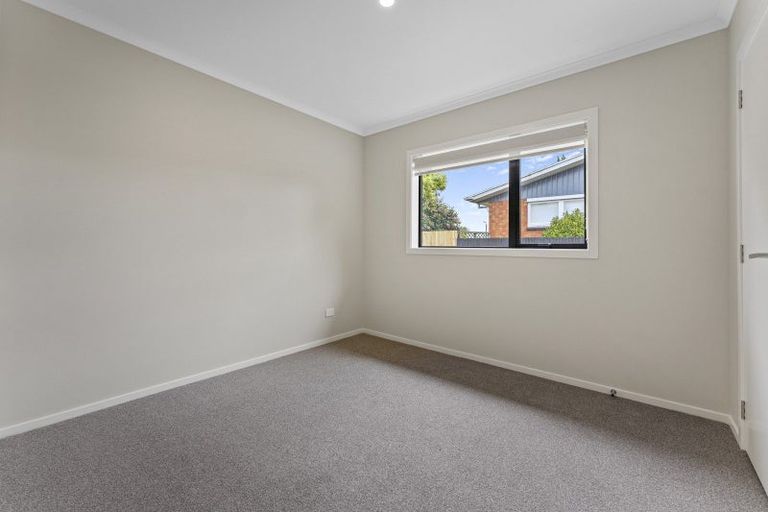 Photo of property in 15a Freyberg Street, Feilding, 4702