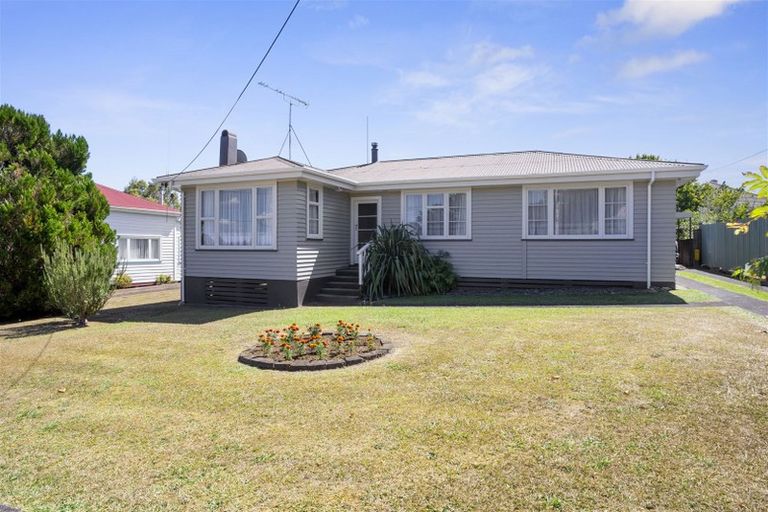 Photo of property in 12 Hill Street, Paeroa, 3600