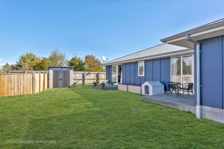 Photo of property in 2 Stoneleigh Drive, Solway, Masterton, 5810