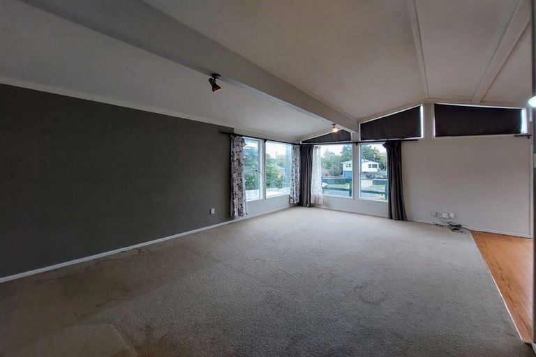 Photo of property in 35 Angelo Avenue, Howick, Auckland, 2014