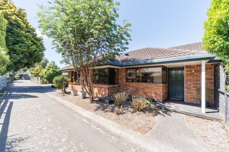 Photo of property in 3 Silverdale Court, Terrace End, Palmerston North, 4410