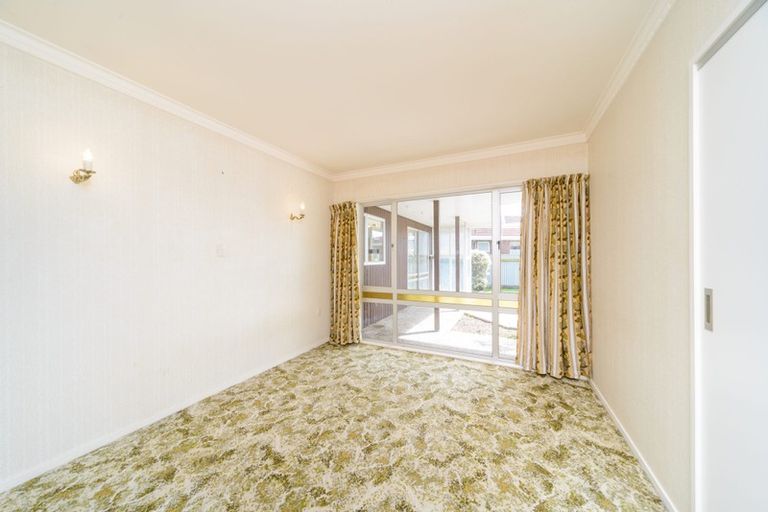 Photo of property in 59 Terry Crescent, Milson, Palmerston North, 4414