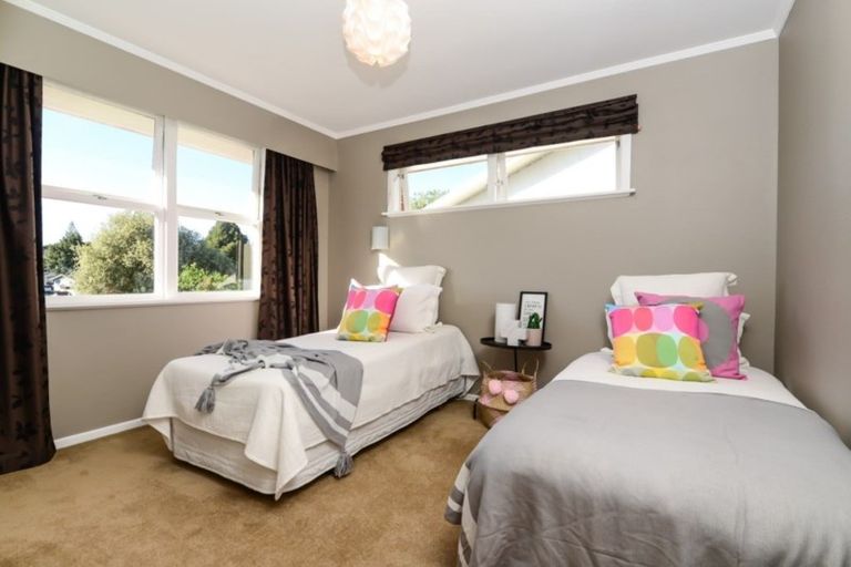 Photo of property in 13 Seifert Street, Forest Lake, Hamilton, 3200