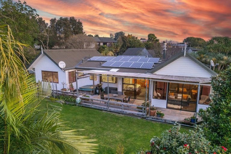 Photo of property in 12 Pamir Place, Welcome Bay, Tauranga, 3112