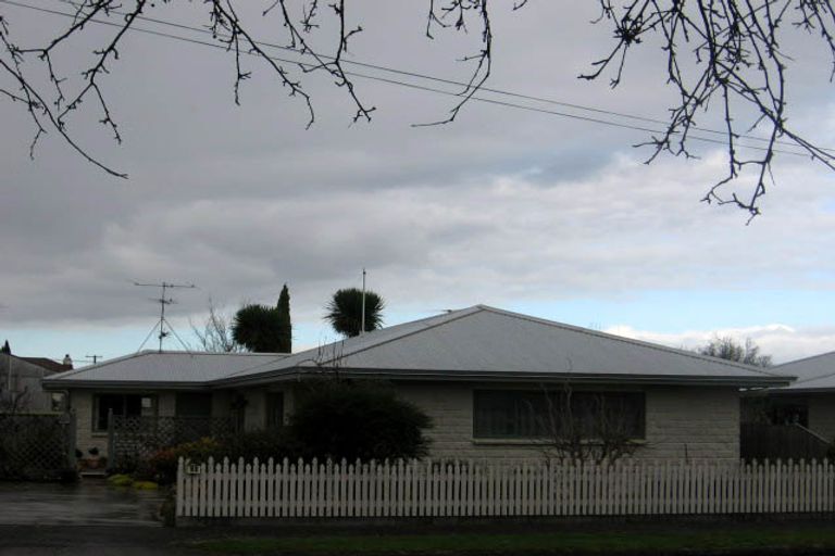 Photo of property in 52 Cambridge Terrace, Masterton, 5810