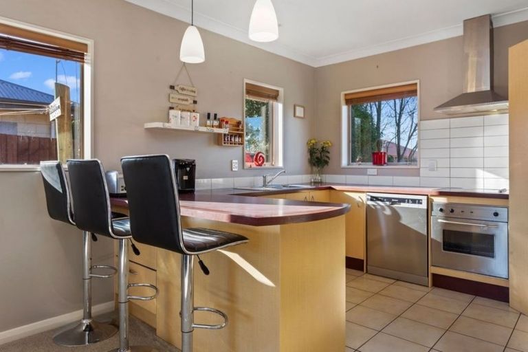 Photo of property in 70 Rowse Street, Rangiora, 7400