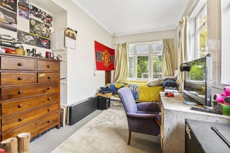 Photo of property in 44 Alberta Street, Point Chevalier, Auckland, 1022
