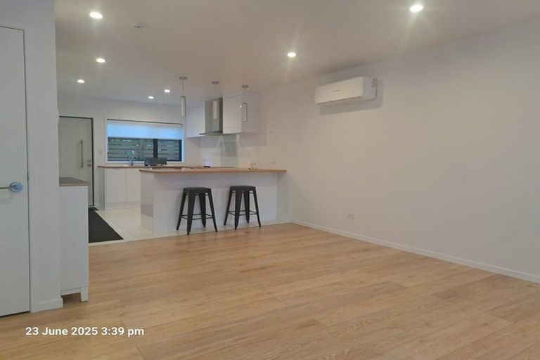 Photo of property in 502c Te Atatu Road, Te Atatu Peninsula, Auckland, 0610
