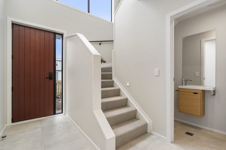 Photo of property in 11 Oyster Drive, Whenuapai, Auckland, 0618