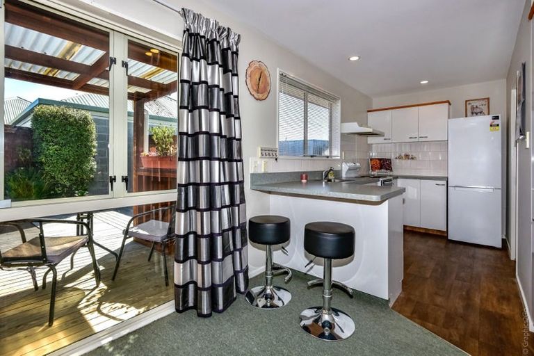 Photo of property in 2/109b Tedder Avenue, North New Brighton, Christchurch, 8083