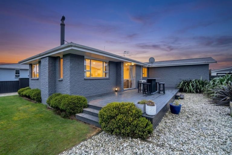 Photo of property in 16 Baxter Street, Grasmere, Invercargill, 9810