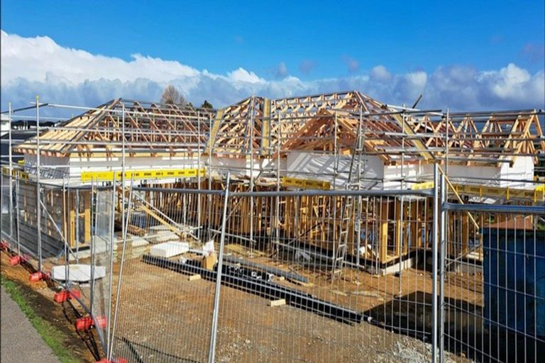 Photo of property in 17 Anglers Way, Omokoroa, 3114