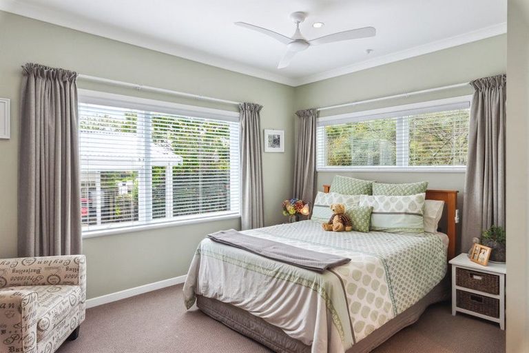 Photo of property in 20 Leybourne Avenue, Waikanae, 5036