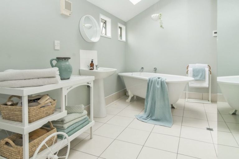 Photo of property in 12 Keswick Street, Woolston, Christchurch, 8023