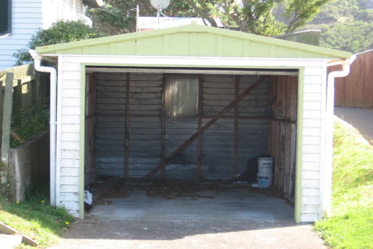 Photo of property in 25 Mandalay Terrace, Khandallah, Wellington, 6035