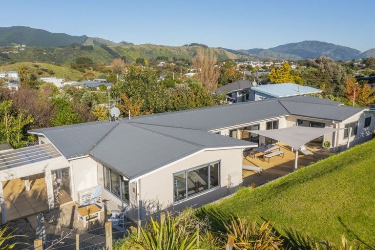 Photo of property in 20 Tui Road, Raumati Beach, Paraparaumu, 5032