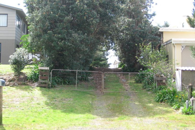 Photo of property in 302 Tangiora Avenue, Whangapoua, Coromandel, 3582