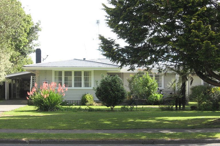 Photo of property in 60 Wordsworth Street, Leamington, Cambridge, 3432