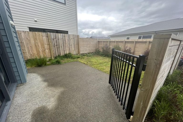 Photo of property in 14 Takapo Grove, Kelson, Lower Hutt, 5010