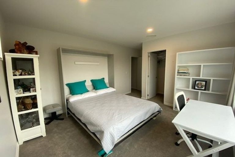 Photo of property in 138 Arran Point Parade, Orewa, 0931