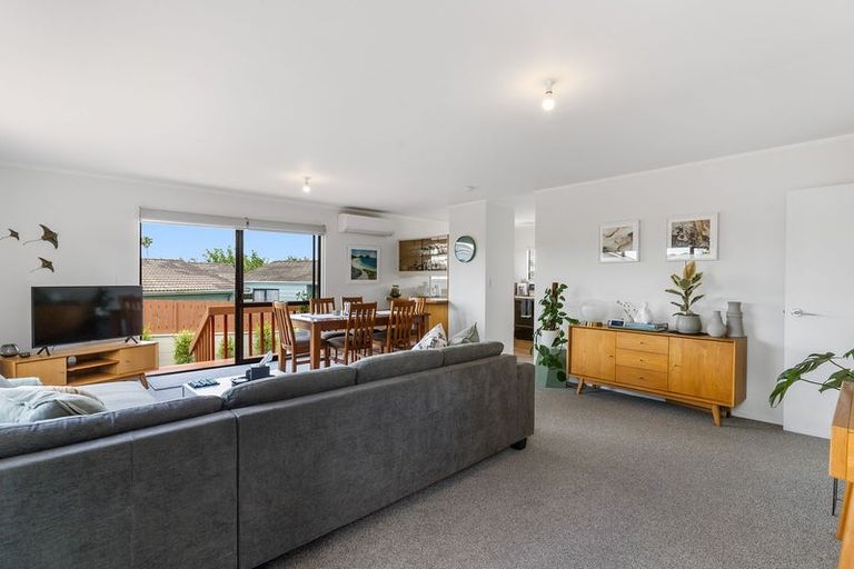 Photo of property in 2/136 Barrack Road, Mount Wellington, Auckland, 1060