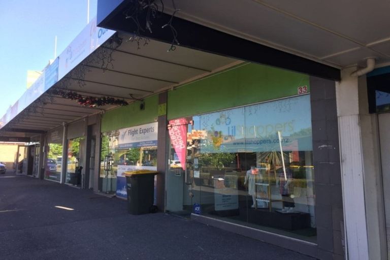 Photo of property in 35 Totara Avenue, Collingwood, 7073