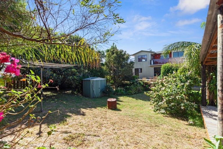 Photo of property in 1238 Papamoa Beach Road, Papamoa Beach, Papamoa, 3118