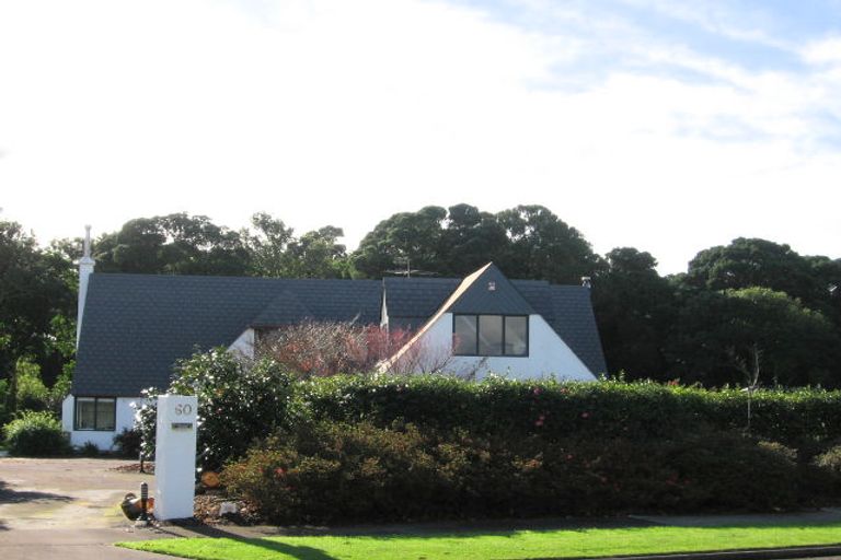 Photo of property in 60 Awanui Drive, Waikanae, 5036