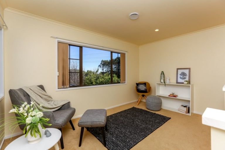 Photo of property in 70a Shelter Grove, Frankleigh Park, New Plymouth, 4310