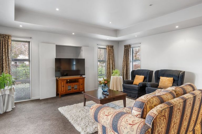 Photo of property in 37 Frank Street, Papanui, Christchurch, 8053