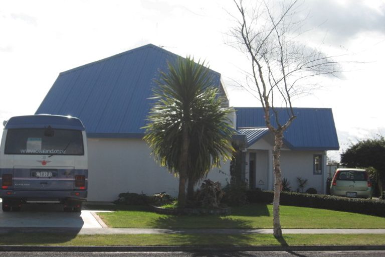 Photo of property in 77 Radiata Street, Fairview Downs, Hamilton, 3214