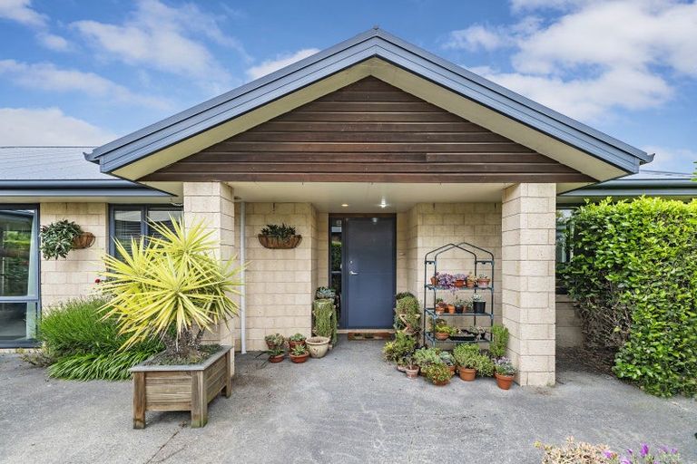 Photo of property in 34 Leeston And Lake Road, Leeston, 7632