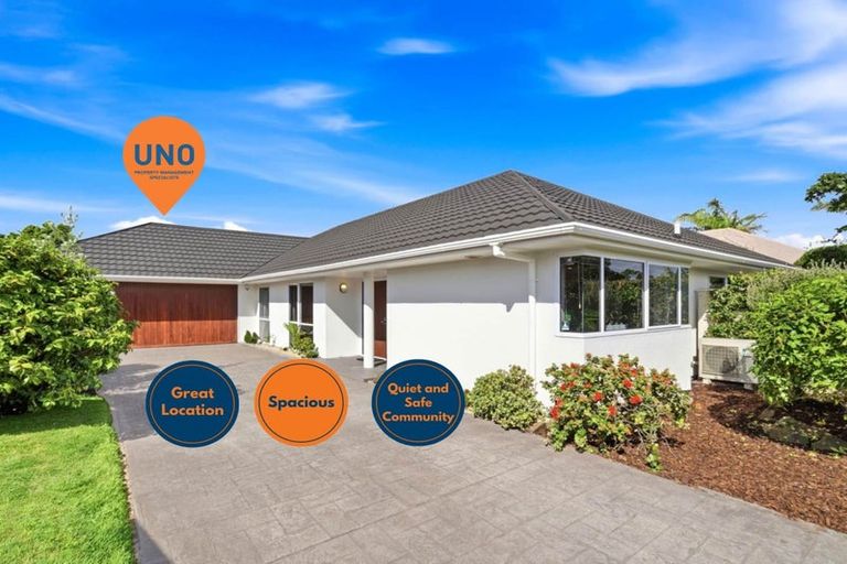 Photo of property in 22 Suncrest Drive, West Harbour, Auckland, 0618