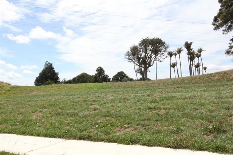 Photo of property in 23 Annmarie Avenue, Totara Park, Auckland, 2019