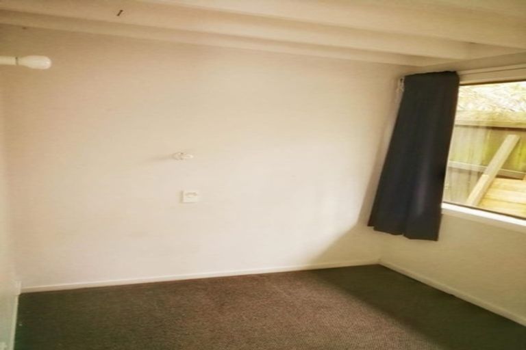 Photo of property in 165 Royal Road, Massey, Auckland, 0614