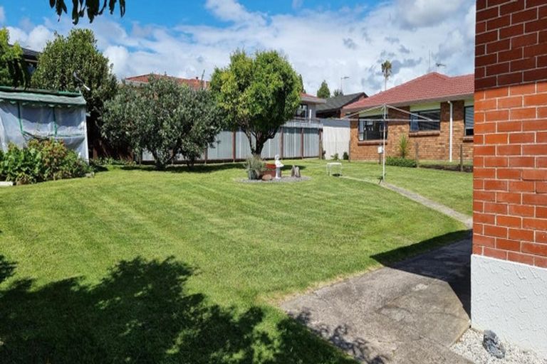 Photo of property in 240 Ngatai Road, Otumoetai, Tauranga, 3110