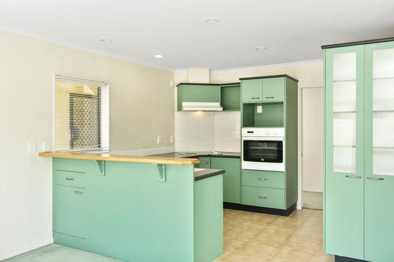 Photo of property in 130 Evans Road, Papamoa Beach, Papamoa, 3118