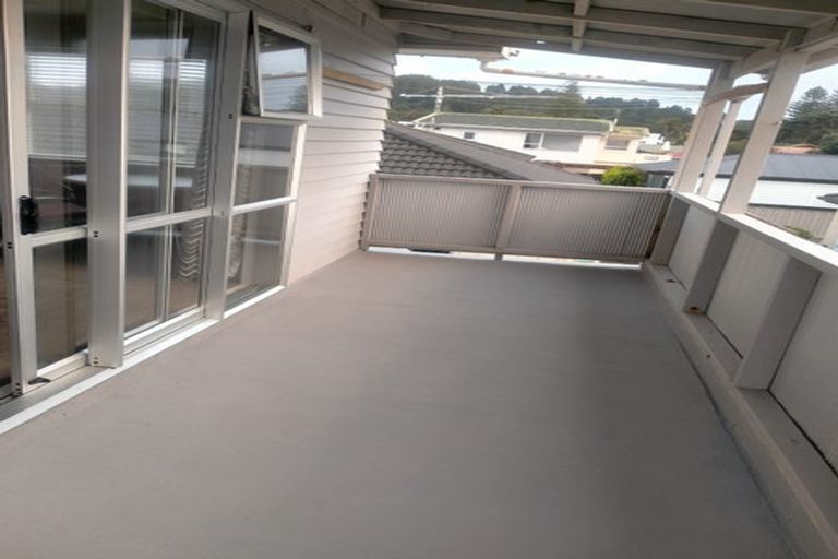 Photo of property in 1/21 Elizabeth Street, Orewa, 0931