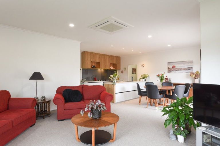 Photo of property in 20 Devoy Drive, Owhata, Rotorua, 3010