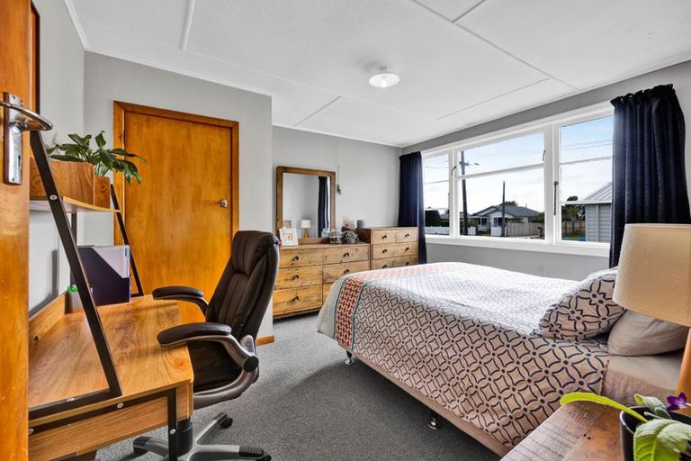 Photo of property in 40 Mahoe Street, Inglewood, 4330