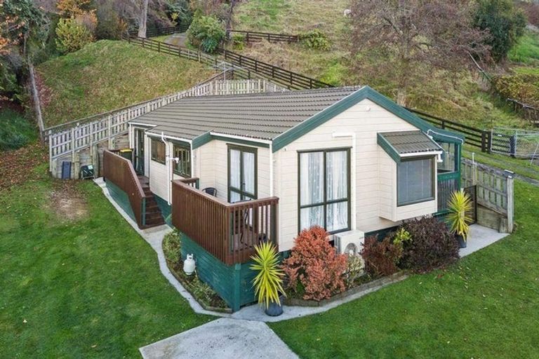 Photo of property in 6a Edward Street, Western Heights, Rotorua, 3015