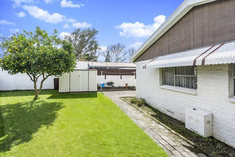 Photo of property in 15b Sandalwood Drive, Dinsdale, Hamilton, 3204