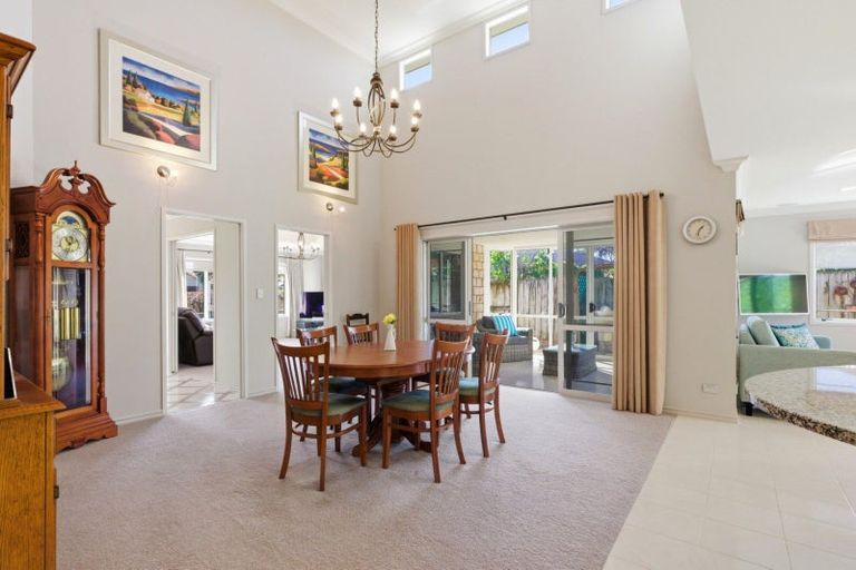 Photo of property in 29 Saint Heliers Place, Papamoa Beach, Papamoa, 3118
