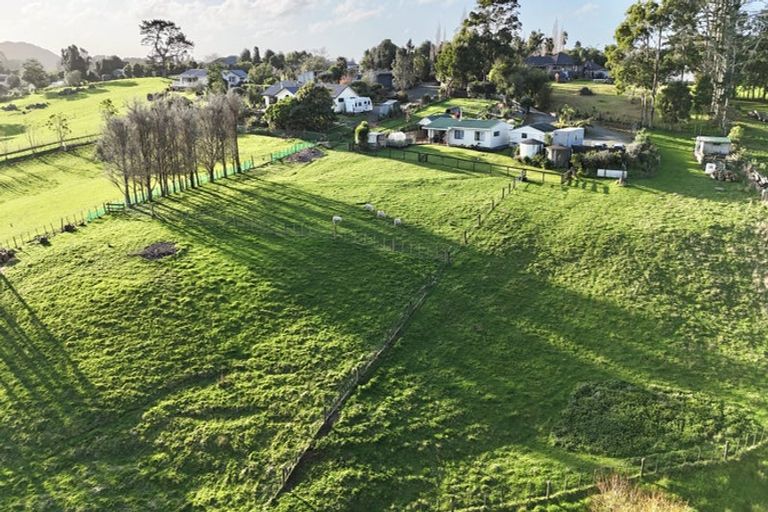 Photo of property in 1195a Pipiwai Road, Ruatangata West, Whangarei, 0176