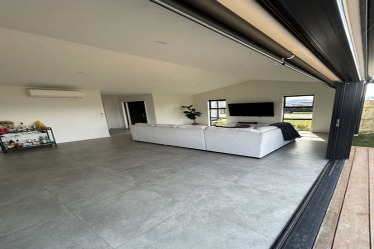 Photo of property in 6 Market Street, Lansdowne, Masterton, 5810