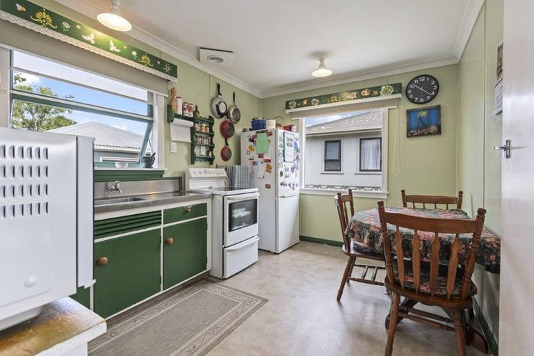 Photo of property in 34 Gloucester Street, Takaro, Palmerston North, 4412